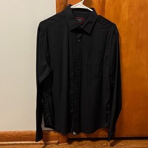 UNTUCKit Classic Black Dress Shirt (Medium)